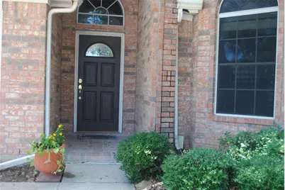 4606 Russett Lane, Sugar Land, TX 77479 - Photo 2