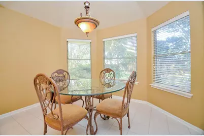 4606 Russett Lane, Sugar Land, TX 77479 - Photo 10