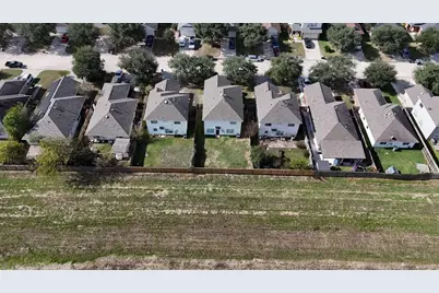 21830 Paril Creek Drive, Houston, TX 77073 - Photo 18