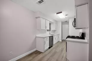 15410 Wildwood Lake Dr, Houston, TX 77083 - Photo 4