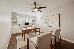 5422 Golf Dr, Houston, TX 77091 - Photo 10