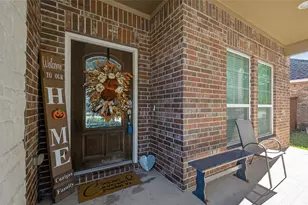 14718 Julie Meadows Ln, Humble, TX 77396 - Photo 4