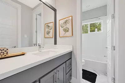 407 Yale Oaks Lane, Houston, TX 77091 - Photo 18