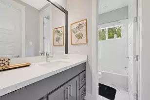 407 Yale Oaks Ln, Houston, TX 77091 - Photo 18