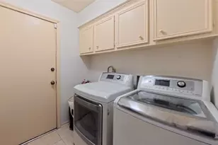 12414 Windy Wisp Ln, Houston, TX 77071 - Photo 14