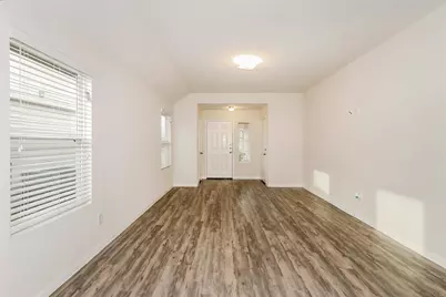 5707 Kyle Cove Drive, Katy, TX 77449 - Photo 4