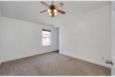 6423 Oakmont Creek Drive, Spring, TX 77379 - Photo 28