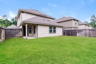 2729 Madison Ct, Conroe, TX 77304 - Photo 2