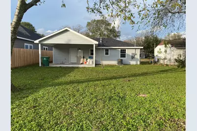 5502 Heron Drive, Houston, TX 77033 - Photo 20