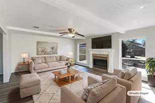 515 Rosewood Dr, Shenandoah, TX 77381 - Photo 6