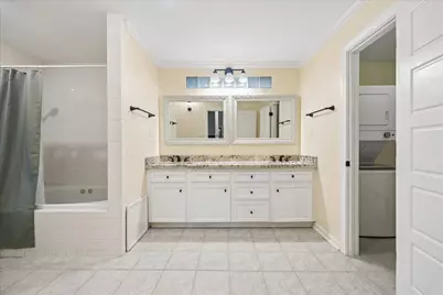 3231 N Macgregor Way, Houston, TX 77004 - Photo 24