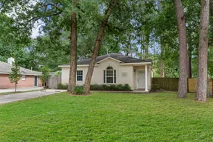 92 Tupelo Ln, Conroe, TX 77304 - Photo 2
