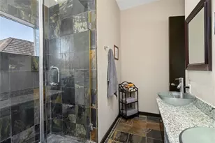 5712 Winsome Ln, Houston, TX 77057 - Photo 34