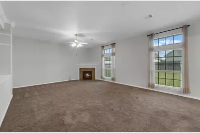 6830 Gonzales Point, Manvel, TX 77578 - Photo 12