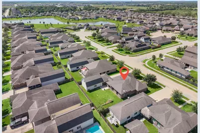6830 Gonzales Point, Manvel, TX 77578 - Photo 36