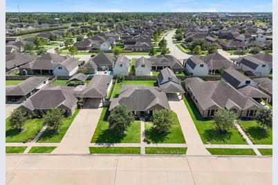 6830 Gonzales Point, Manvel, TX 77578 - Photo 38