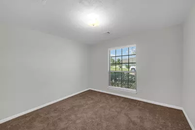 6830 Gonzales Point, Manvel, TX 77578 - Photo 22