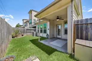 1903 Monaco Memorial Ln, Houston, TX 77043 - Photo 4