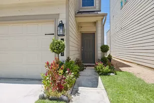 1903 Monaco Memorial Ln, Houston, TX 77043 - Photo 6