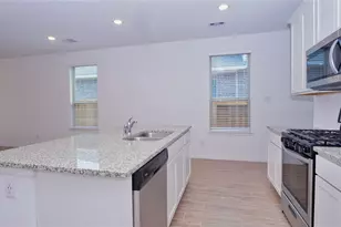 5715 Tabula Rasa Dr, Katy, TX 77493 - Photo 4