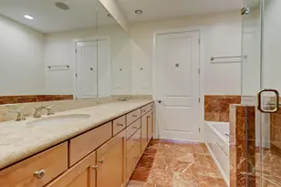 2211 Briarglen Dr, Houston, TX 77027 - Photo 8