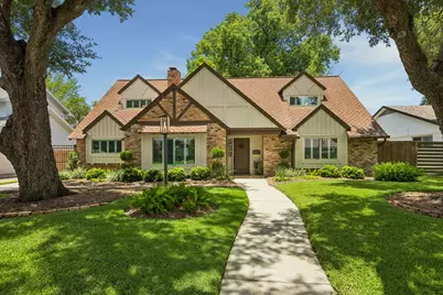 18222 Barbuda Lane, Houston, TX 77058 - Photo 1