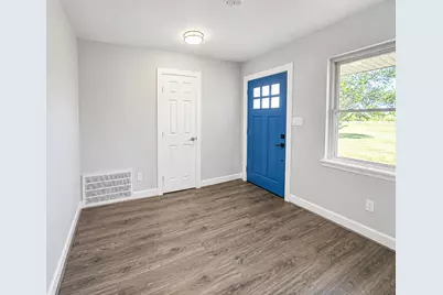 379 Hale Road, Bay City, TX 77414 - Photo 6