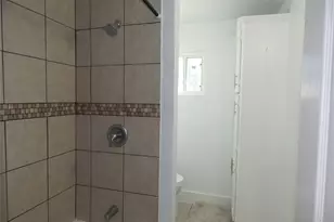 206 Arnett Ln, Houston, TX 77037 - Photo 28
