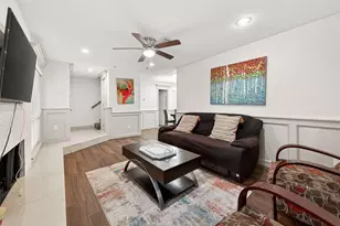 3684 Ocee St, Houston, TX 77063 - Photo 4