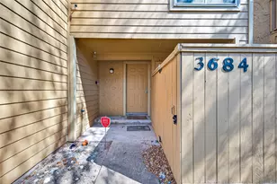 3684 Ocee St, Houston, TX 77063 - Photo 2