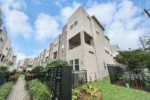 2719 Clinton Dr, Houston, TX 77020 - Photo 48