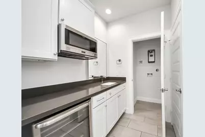2719 Clinton Drive, Houston, TX 77020 - Photo 16