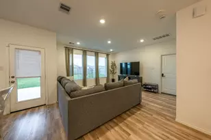 9335 Pavonia Fawn Dr, Baytown, TX 77521 - Photo 6