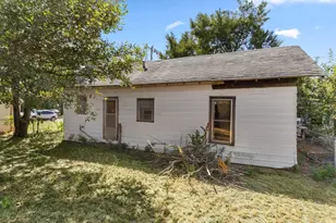 603 E College St, Burkburnett, TX 76354 - Photo 22