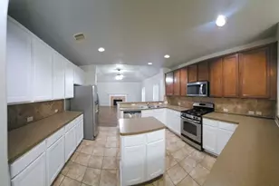 8614 Briar Oaks Ln, Baytown, UT 77523 - Photo 10