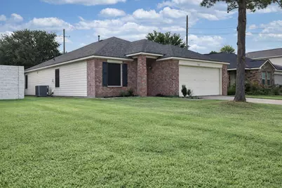 7907 Fire Thorn Lane, Cypress, TX 77433 - Photo 2