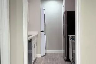 9707 Richmond Ave Apt 77, Houston, TX 77042 - Photo 8