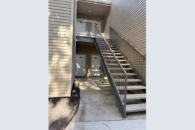 9707 Richmond Ave Apt 77, Houston, TX 77042 - Photo 4