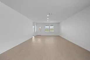 17303 Thor Well Ln, Crosby, TX 77532 - Photo 8