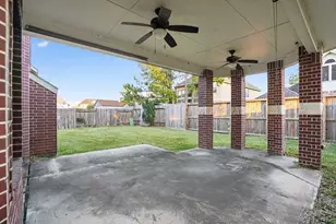 9510 Gentry Shadows Ln, Humble, TX 77396 - Photo 4