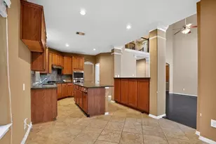 9510 Gentry Shadows Ln, Humble, TX 77396 - Photo 12