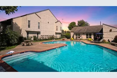 7313 Gulf Freeway #403, Houston, TX 77017 - Photo 2