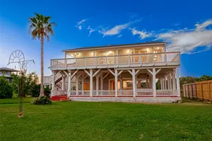 510 Surf Oaks Dr, Seabrook, TX 77586 - Photo 2