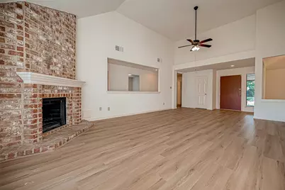 2810 Pineleaf Drive, Sugar Land, TX 77479 - Photo 8