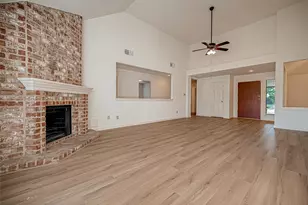 2810 Pineleaf Dr, Sugar Land, TX 77479 - Photo 8