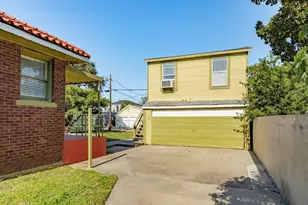 5022 Woodrow Ave, Galveston, TX 77551 - Photo 22
