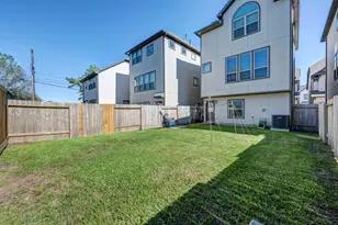 2113 Paul Quinn St, Houston, TX 77091 - Photo 18