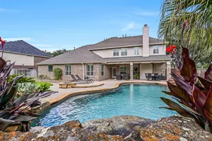 212 Falcon Lake Cir, Friendswood, TX 77546 - Photo 38
