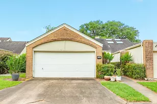 1808 Veranda Dr, West Columbia, TX 77486 - Photo 2