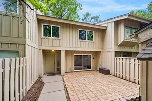 2407 W Settler's Way, The Woodlands, TX 77380 - Photo 4